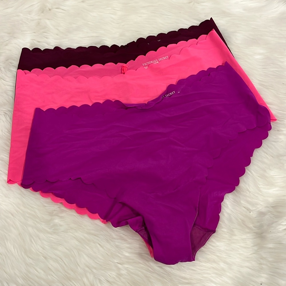 Victoria’s Secret Bundle 3 Brief Slip Hiphugger Hipster Underwear Women Size L